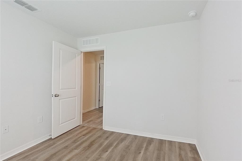 27008 Anthony Avenue - Photo 14