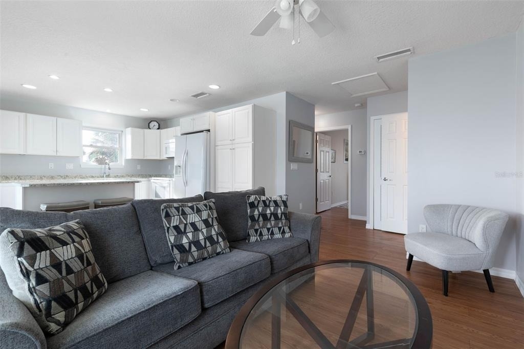 601 S Central Avenue - Photo 11