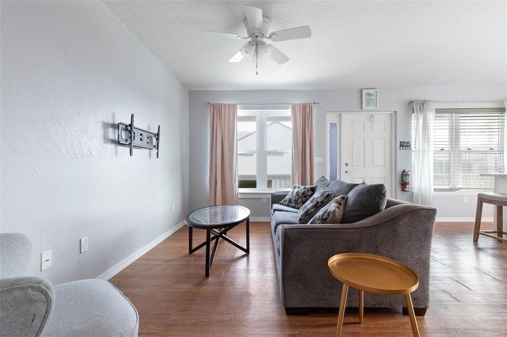 601 S Central Avenue - Photo 8