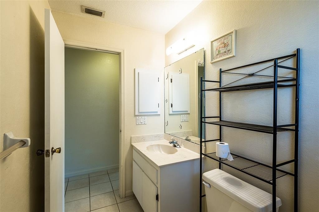 504 Vannell Street - Photo 22