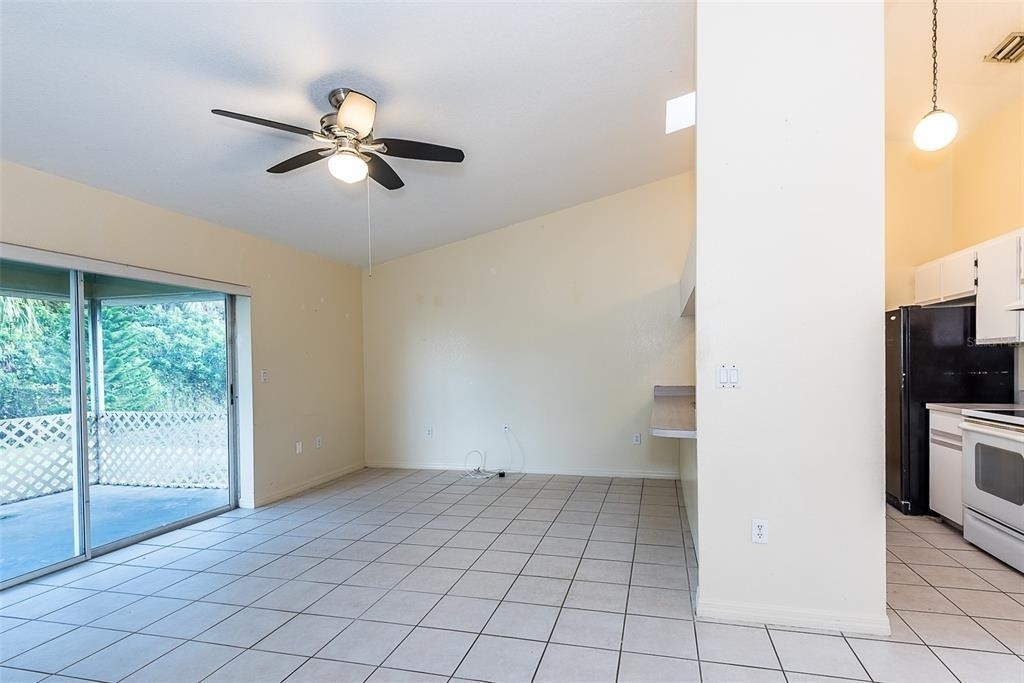 504 Vannell Street - Photo 7