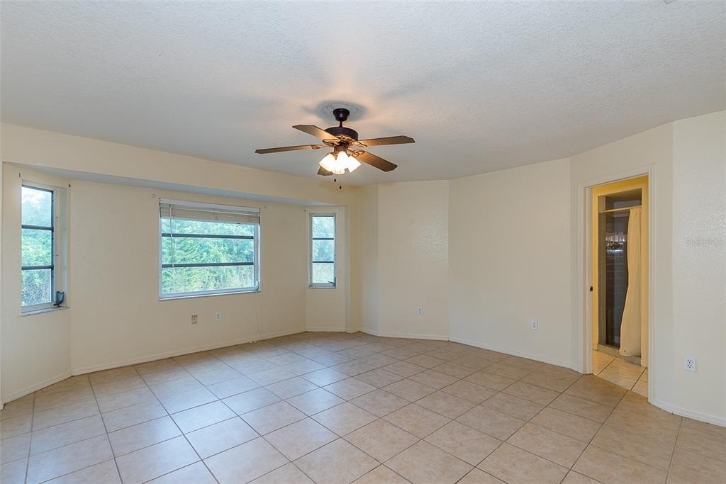 504 Vannell Street - Photo 12
