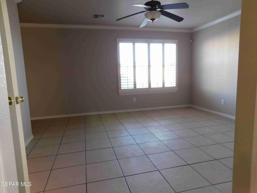 10021 Railroad Drive - Photo 10