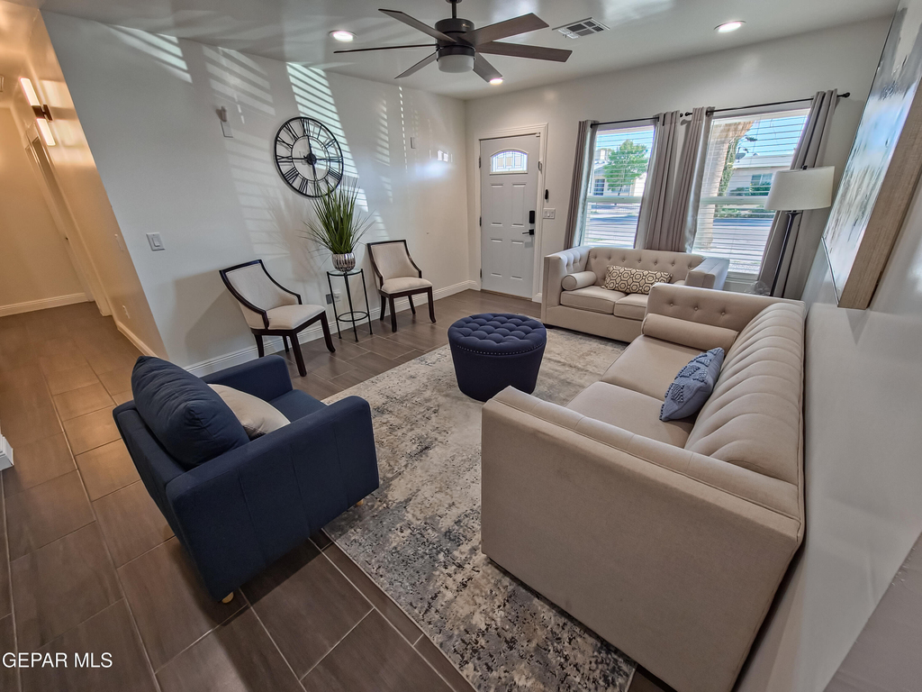 7321 Cuba Drive - Photo 3