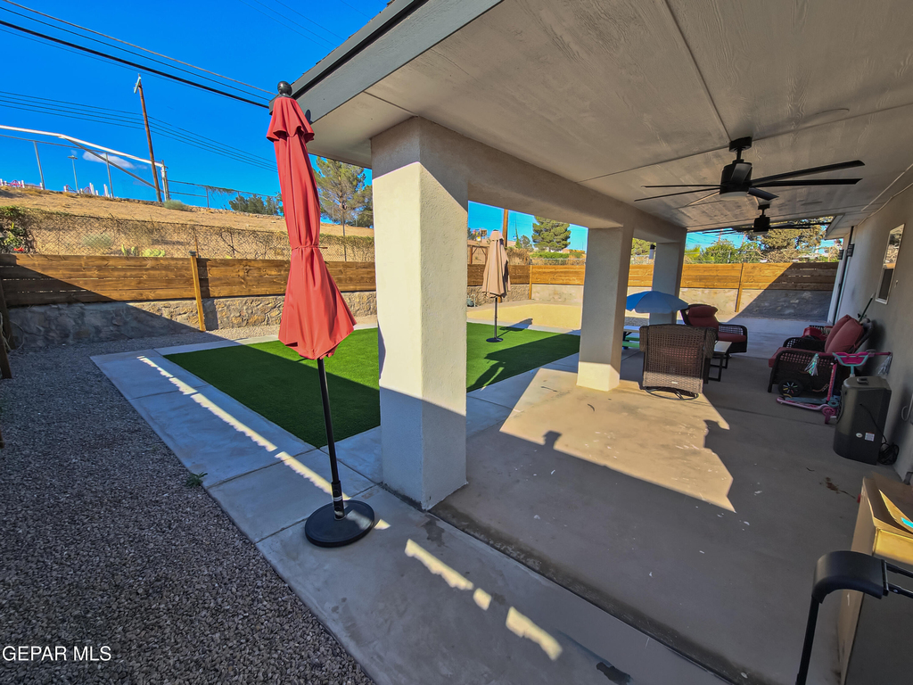 7321 Cuba Drive - Photo 40
