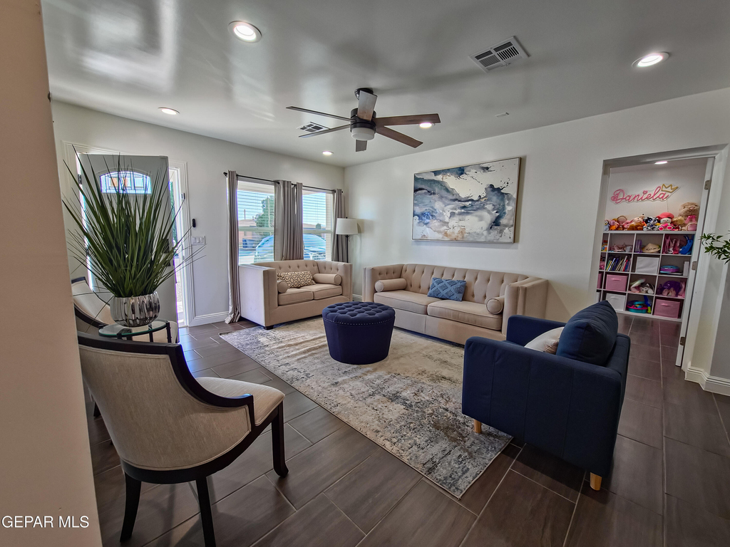 7321 Cuba Drive - Photo 5