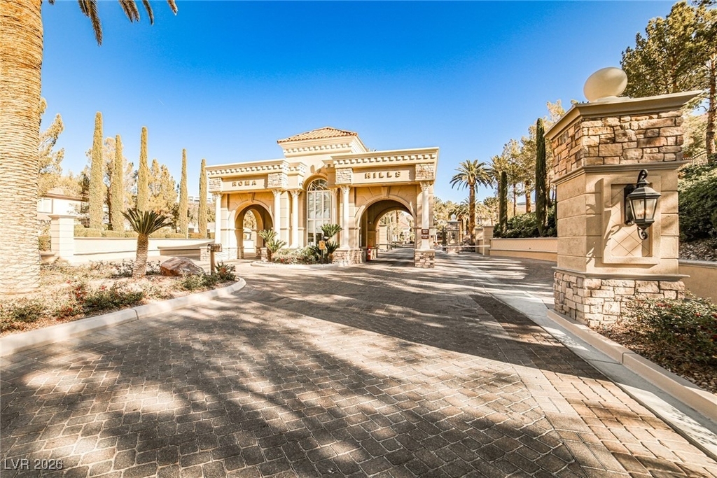 768 Tozzetti Lane - Photo 1