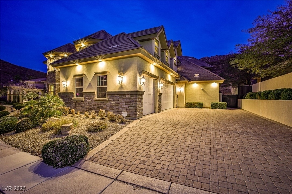 768 Tozzetti Lane - Photo 18