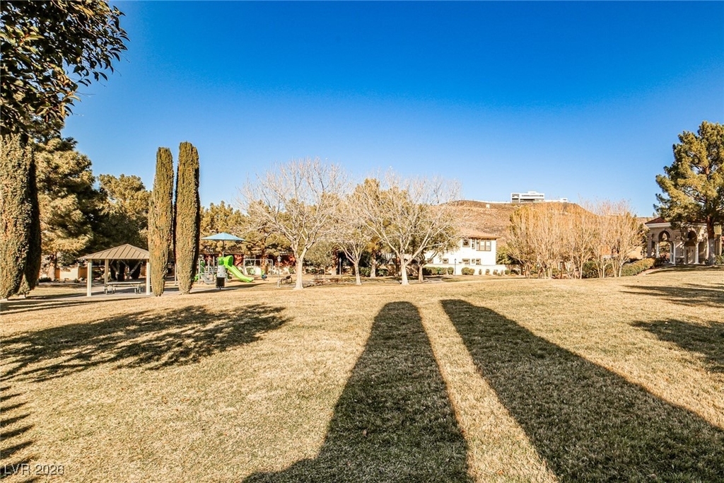 768 Tozzetti Lane - Photo 3