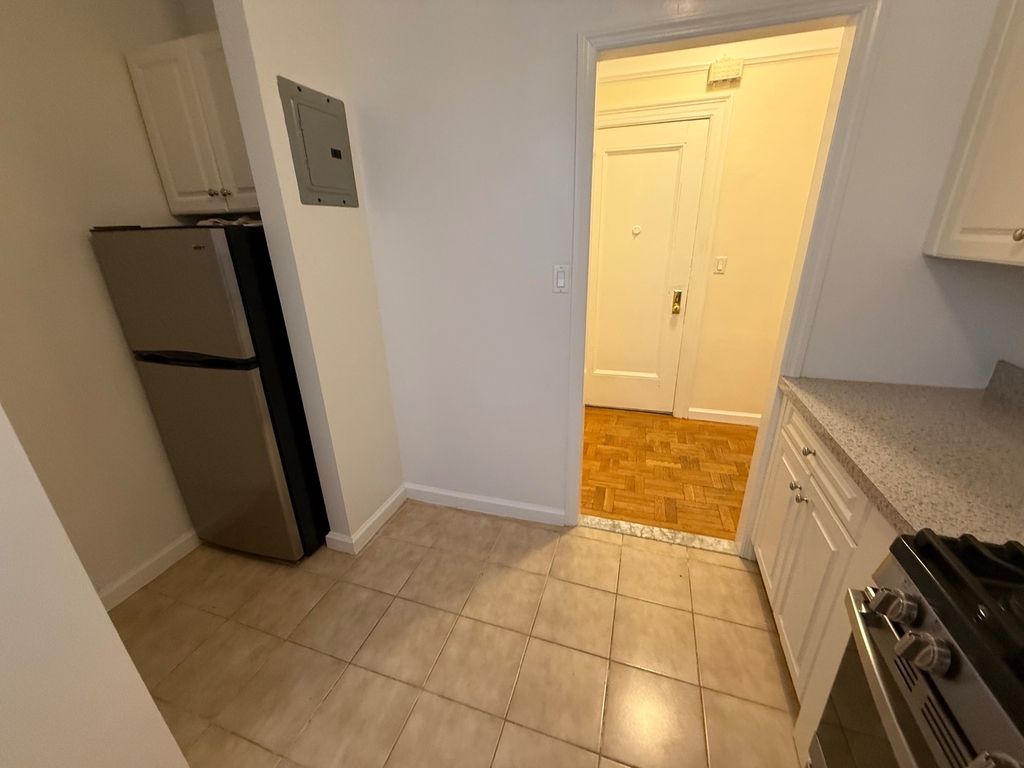 55 West 55th Street - Photo 5