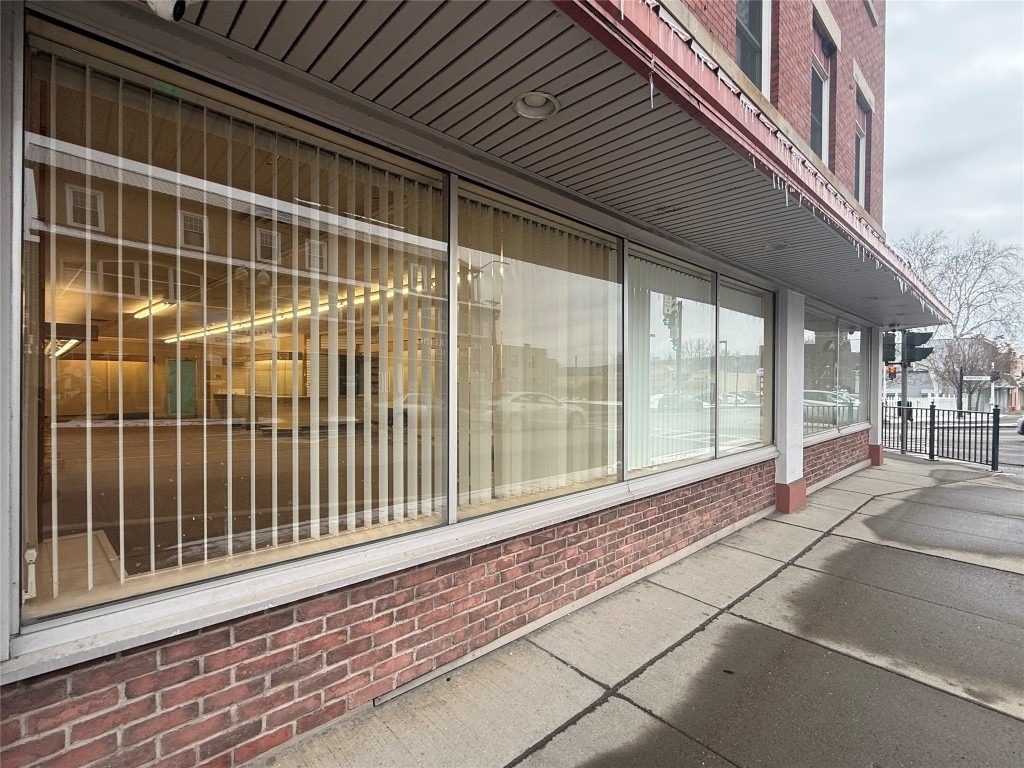 101 W Main Street - Photo 1