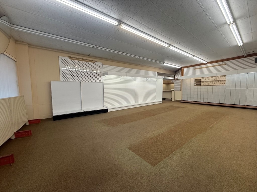 101 W Main Street - Photo 29