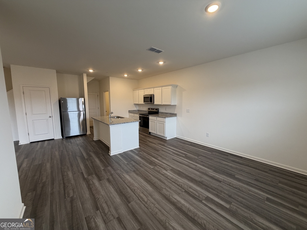 1205 Fagiolo Street - Photo 6