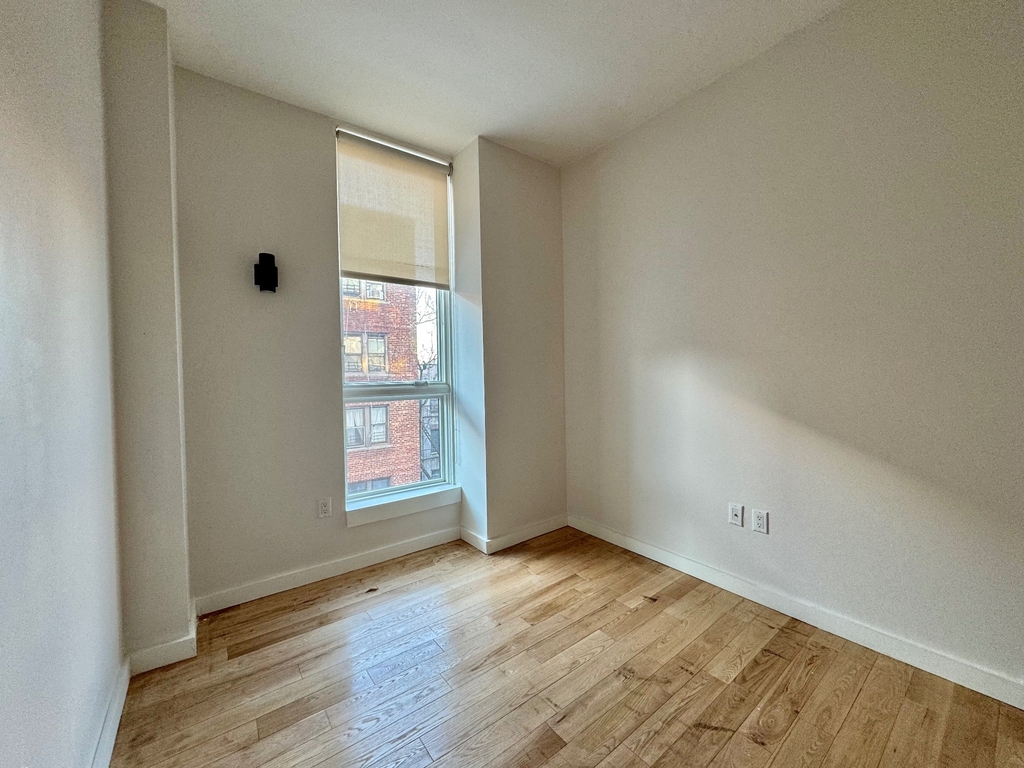 1326 Ocean Avenue - Photo 5
