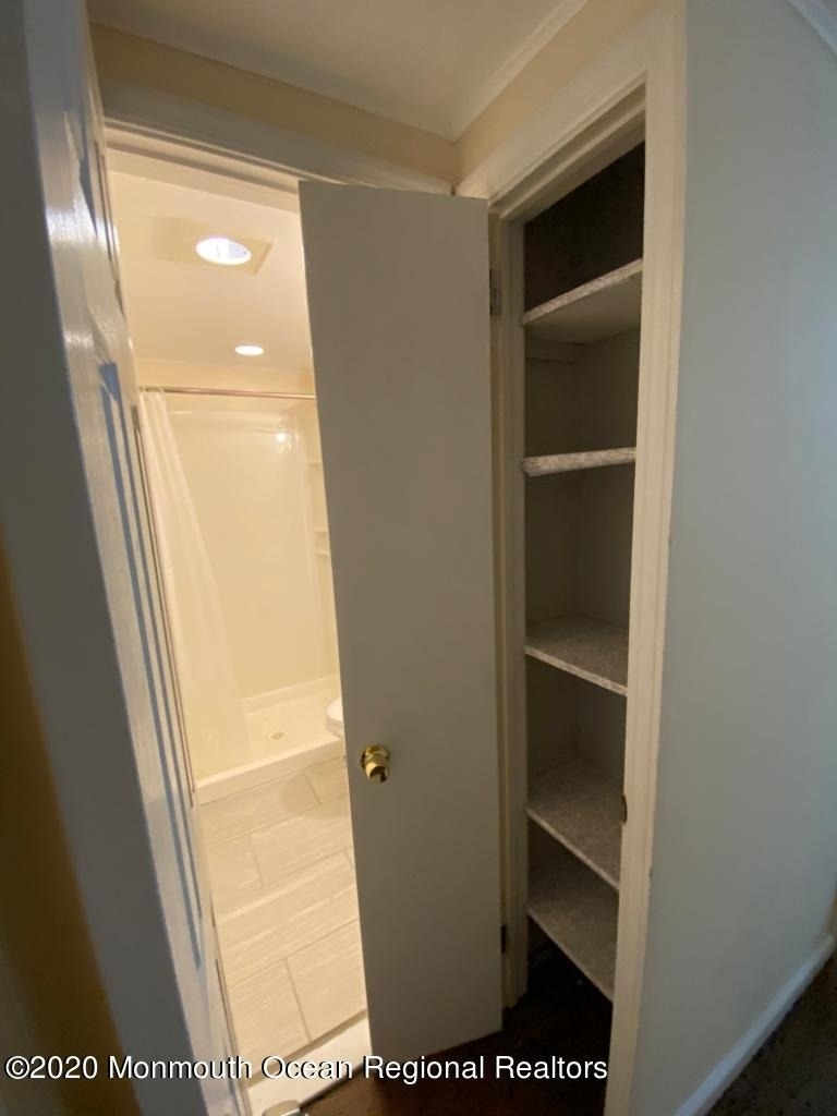 328 Jersey Avenue - Photo 22