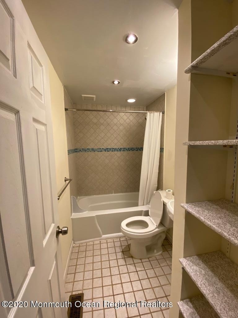 328 Jersey Avenue - Photo 11