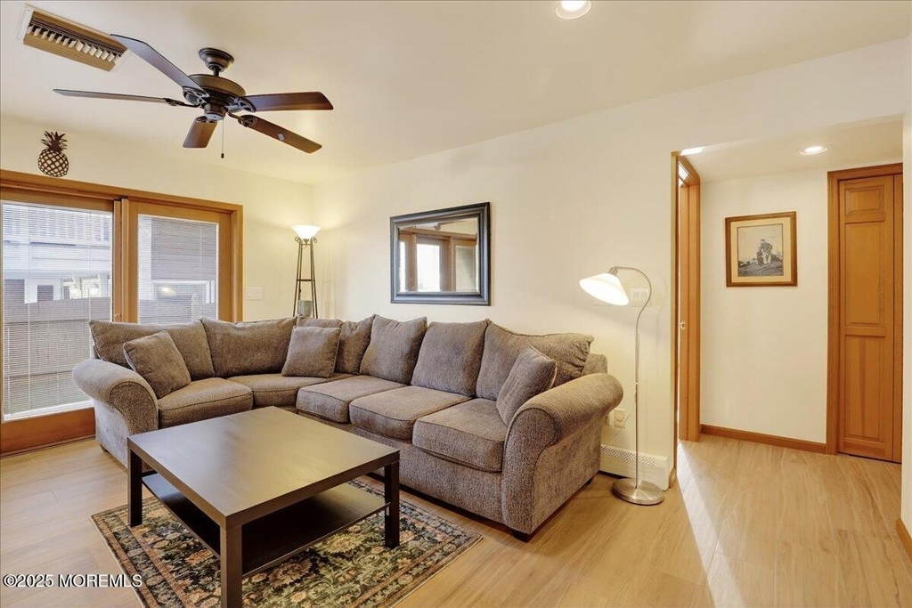 8 Ortley Avenue - Photo 24