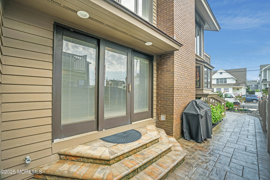 8 Ortley Avenue - Photo 39