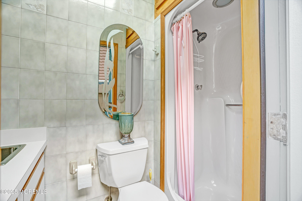 8 Ortley Avenue - Photo 40
