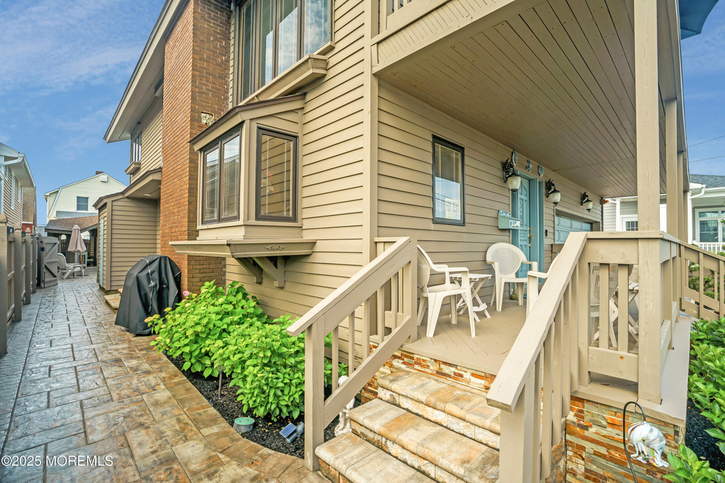 8 Ortley Avenue - Photo 37
