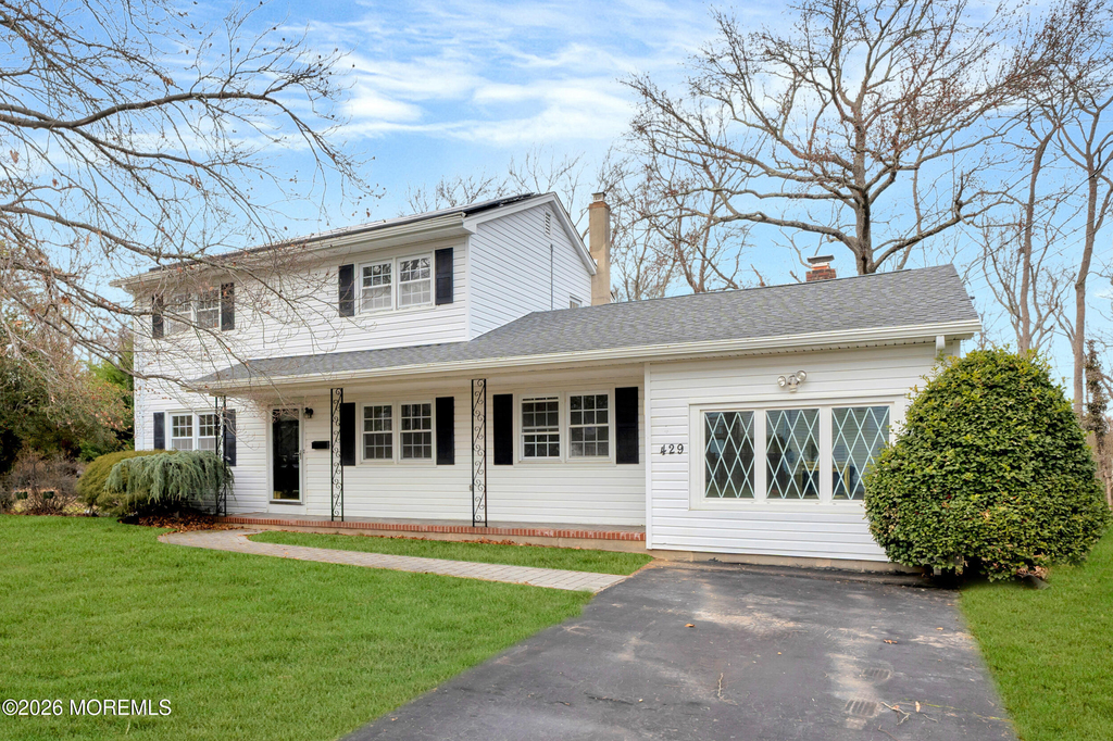 429 Lake Avenue - Photo 1