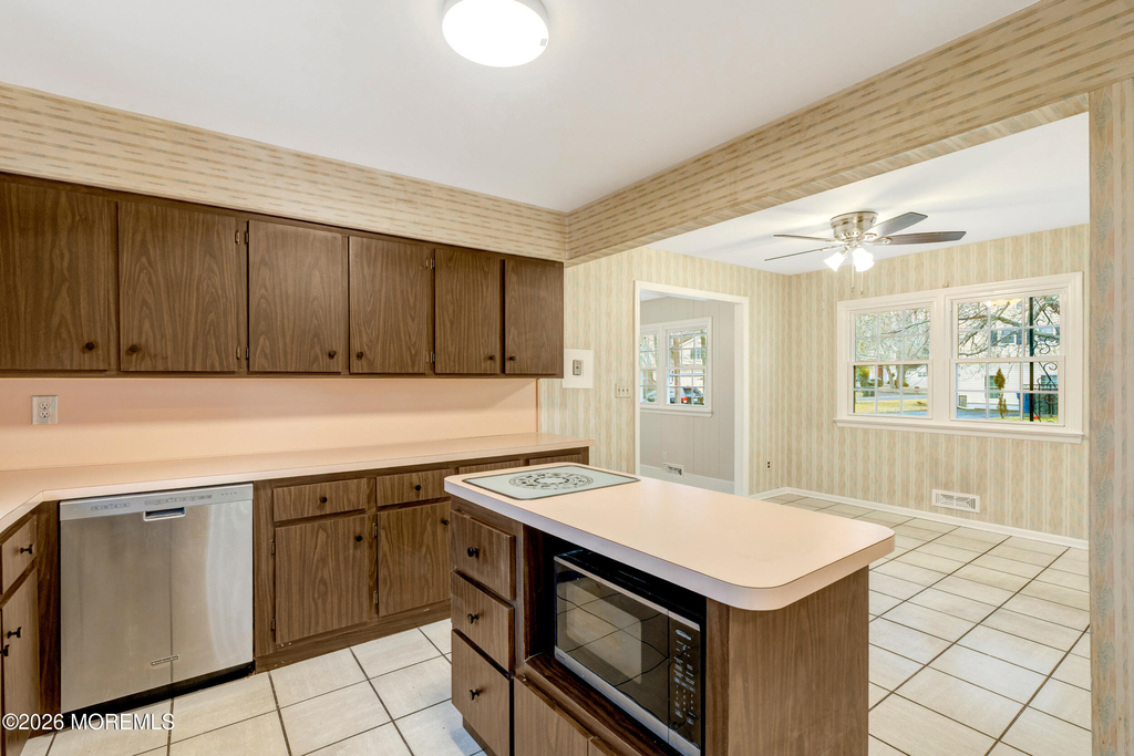 429 Lake Avenue - Photo 8