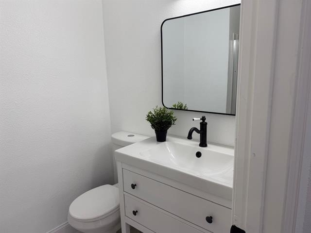 716 E Pecan Street - Photo 7