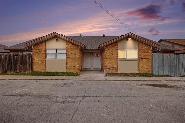 716 E Pecan Street - Photo 23