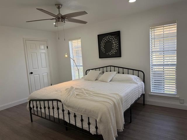 716 E Pecan Street - Photo 9