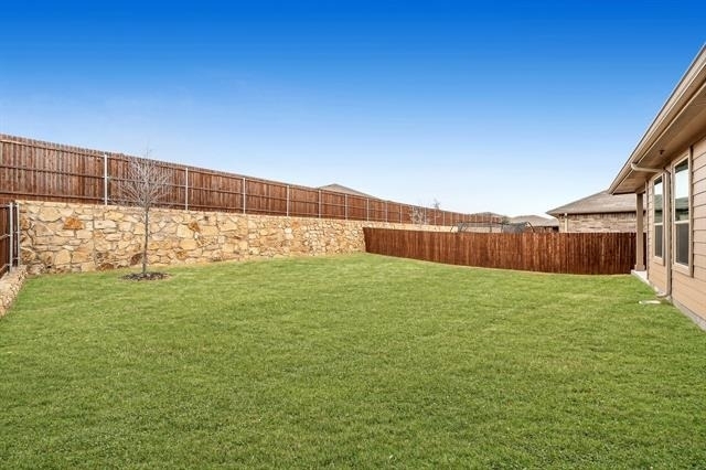 156 Birch Street - Photo 16