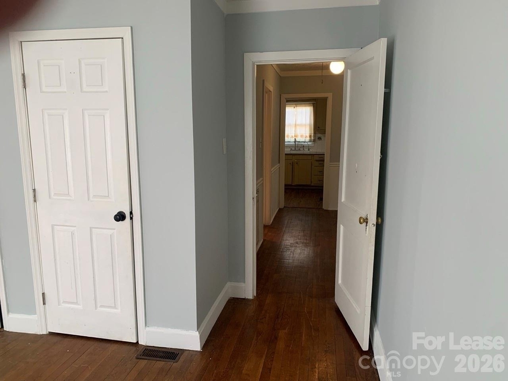 544 N Center Street - Photo 11