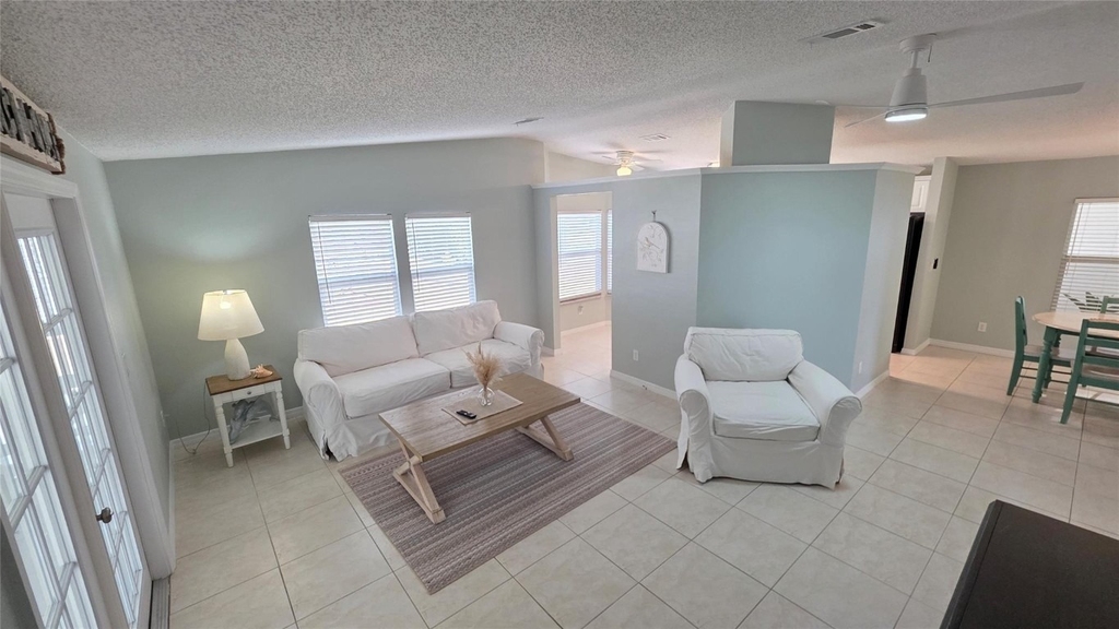 3784 Sapodilla Court - Photo 0