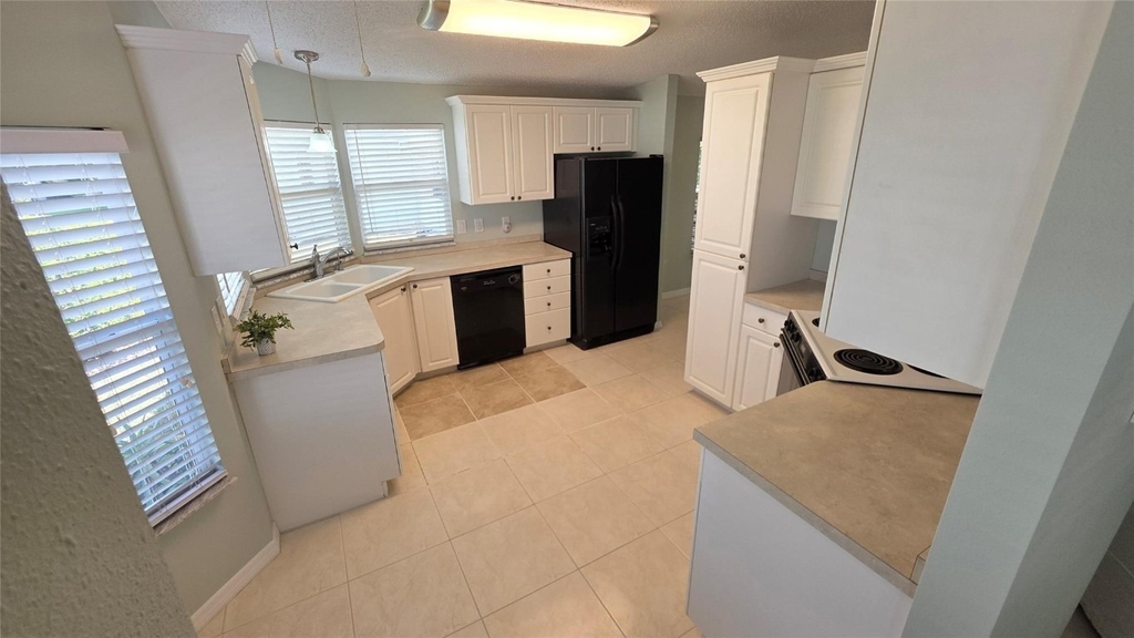 3784 Sapodilla Court - Photo 4