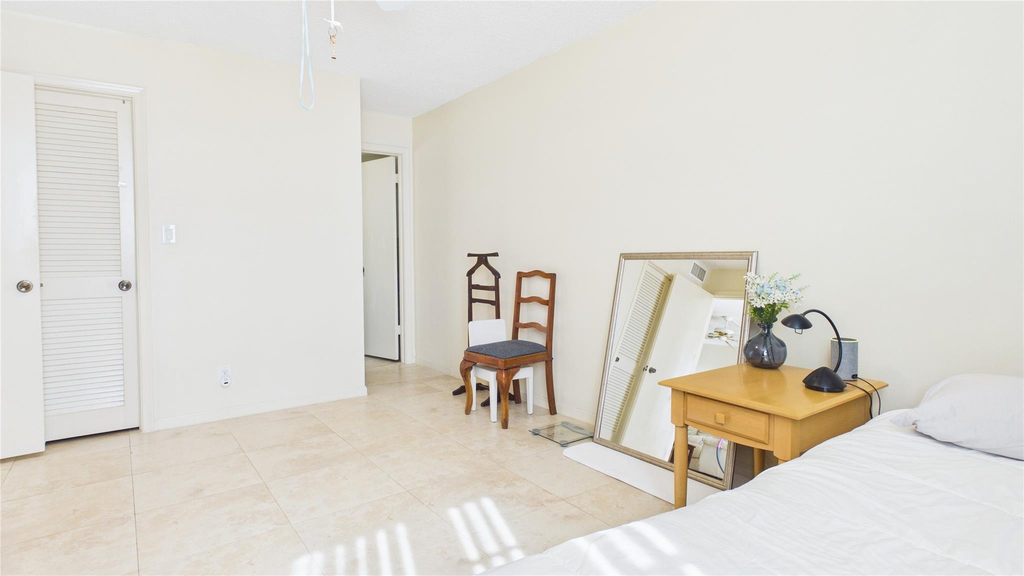381 S Hollybrook Drive - Photo 16