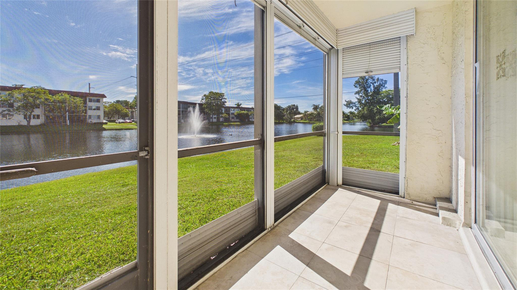381 S Hollybrook Drive - Photo 12