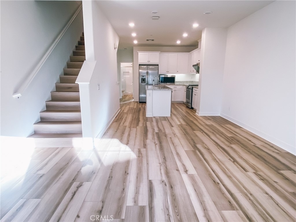 2623 Glamis Court - Photo 3