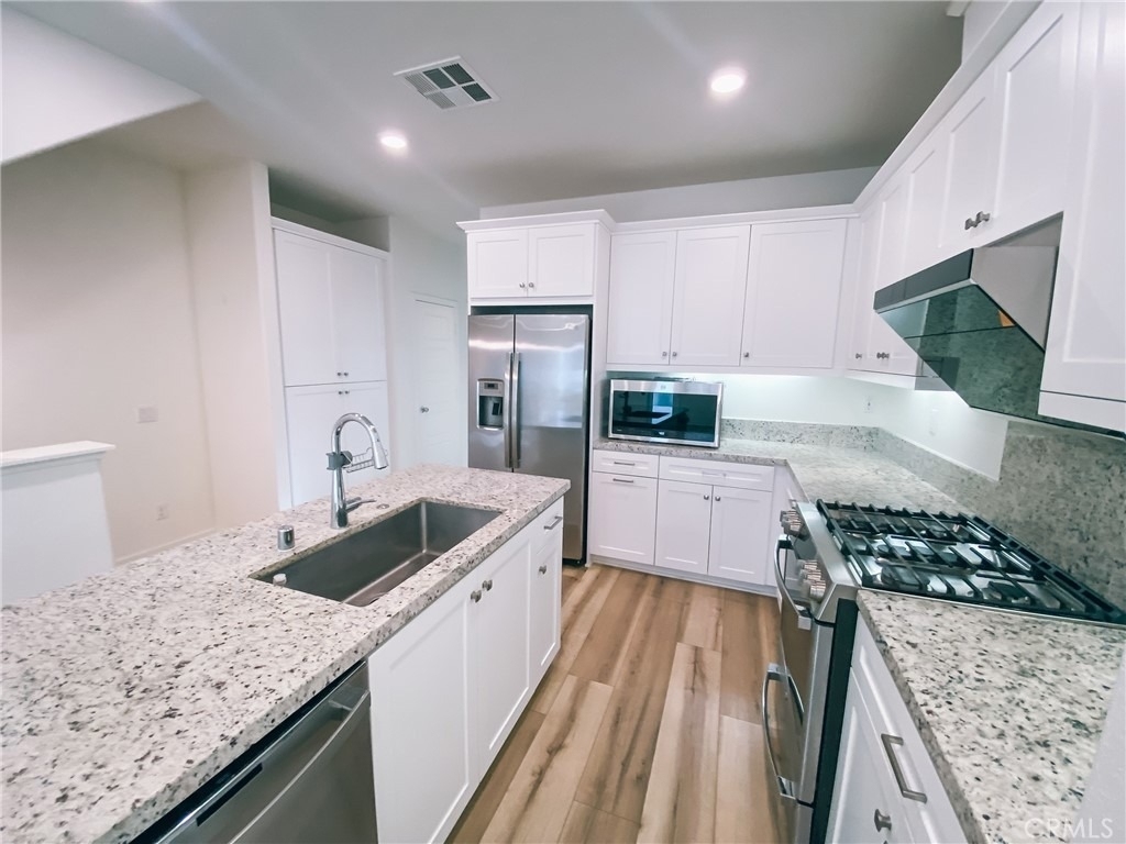 2623 Glamis Court - Photo 2