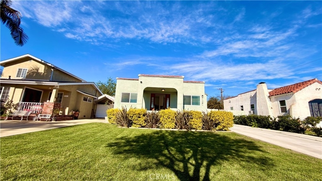 515 Florence - Photo 1