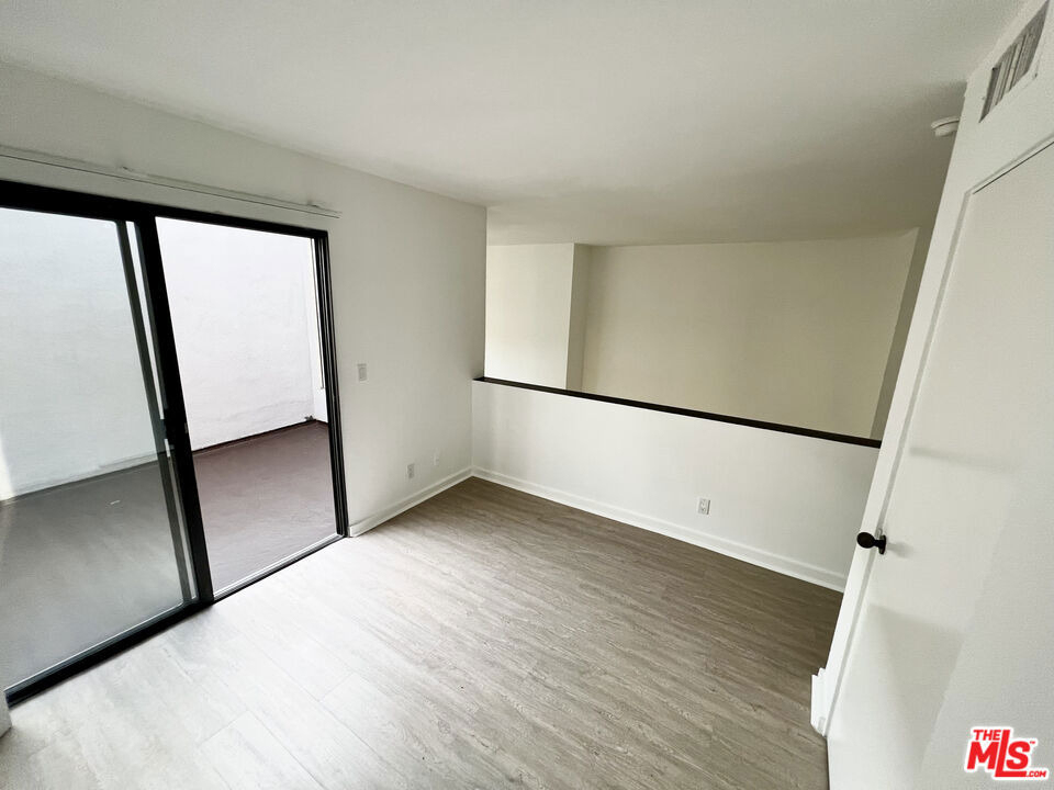1610 Camden Avenue - Photo 6