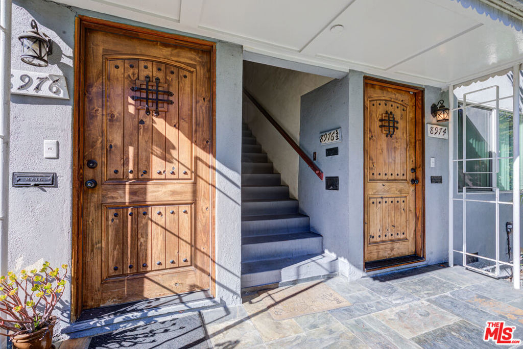 8976 Cadillac Avenue - Photo 16