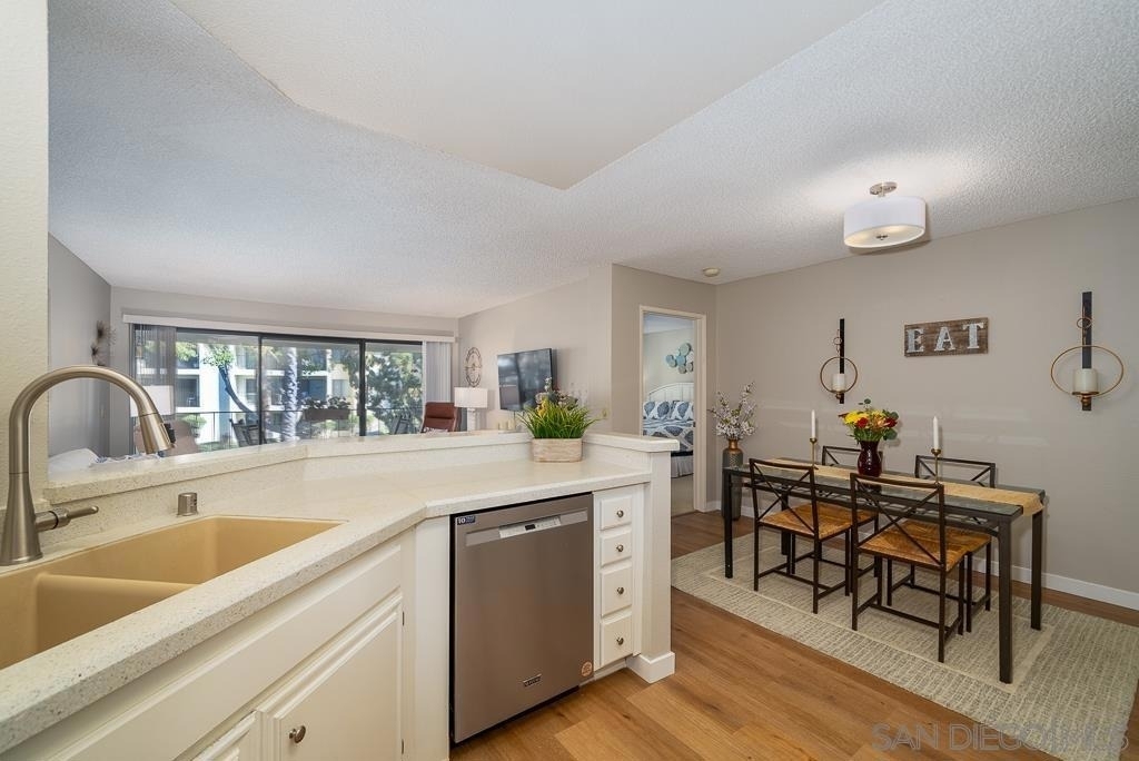 17617 Pomerado Rd - Photo 12