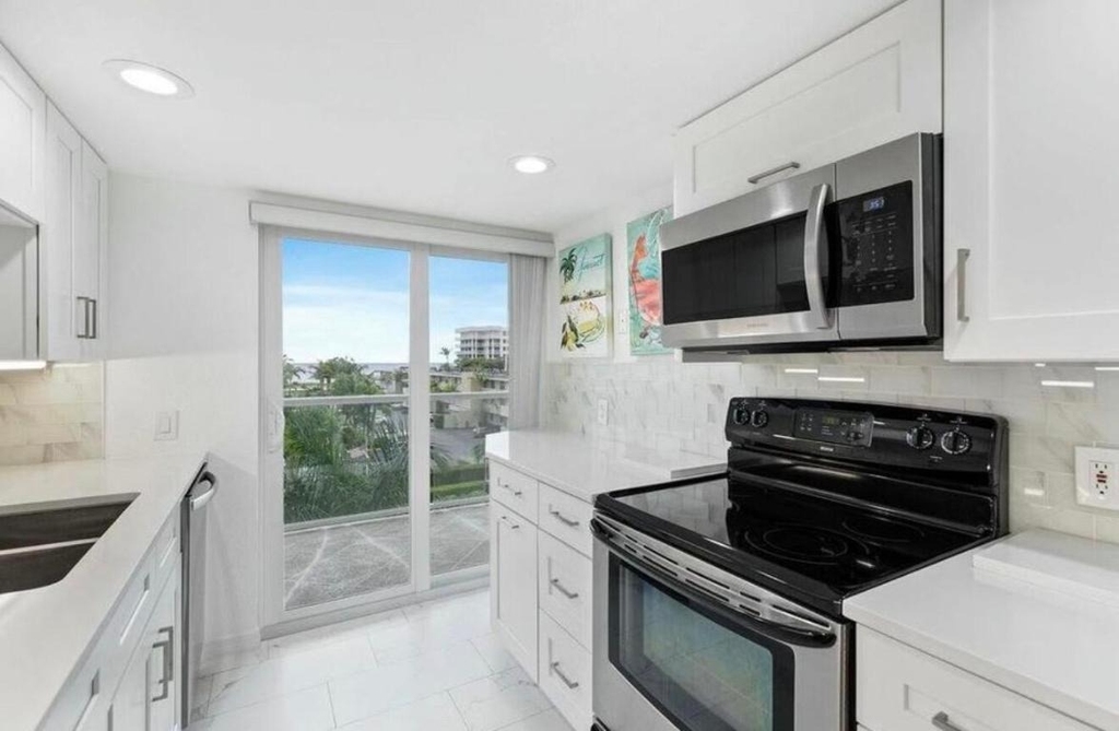 2560 S Ocean Boulevard - Photo 7