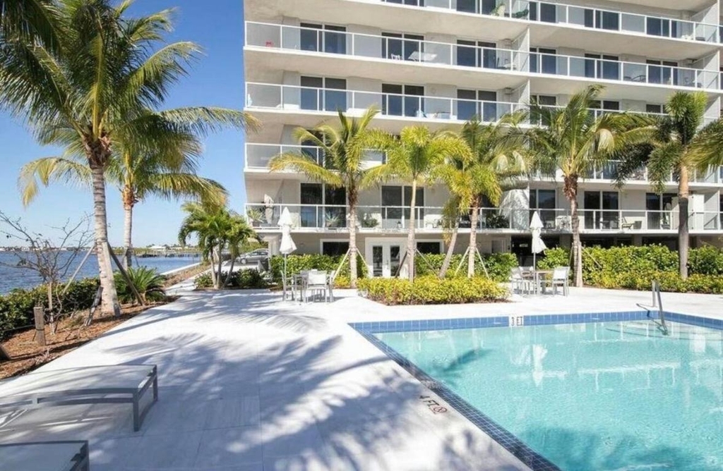 2560 S Ocean Boulevard - Photo 1