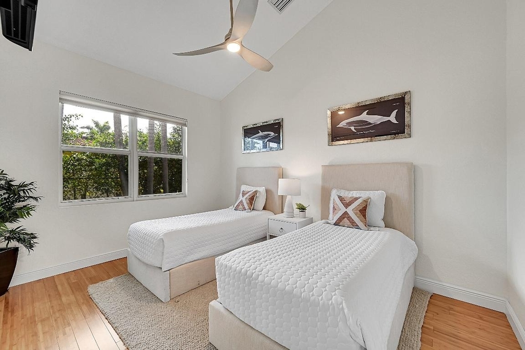 785 Ne 71st Street - Photo 35