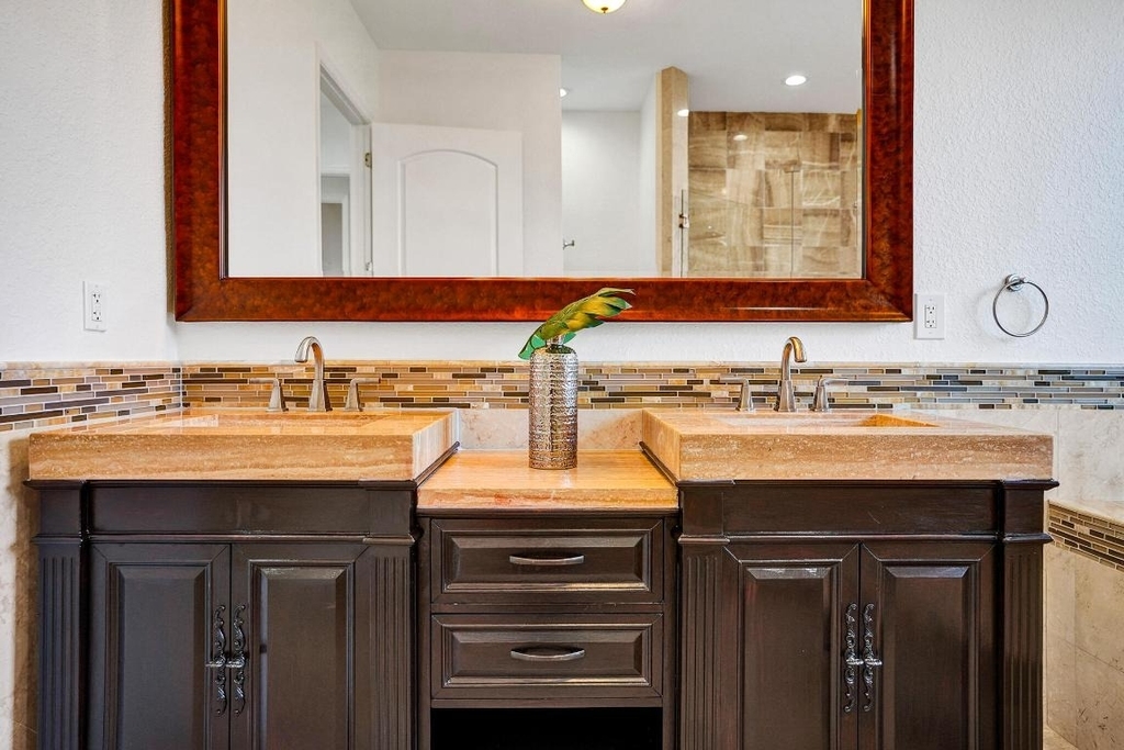 785 Ne 71st Street - Photo 28