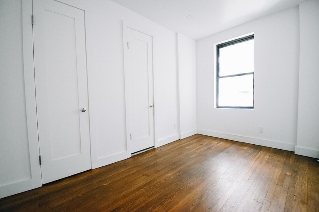 Tiemann Place - Photo 3