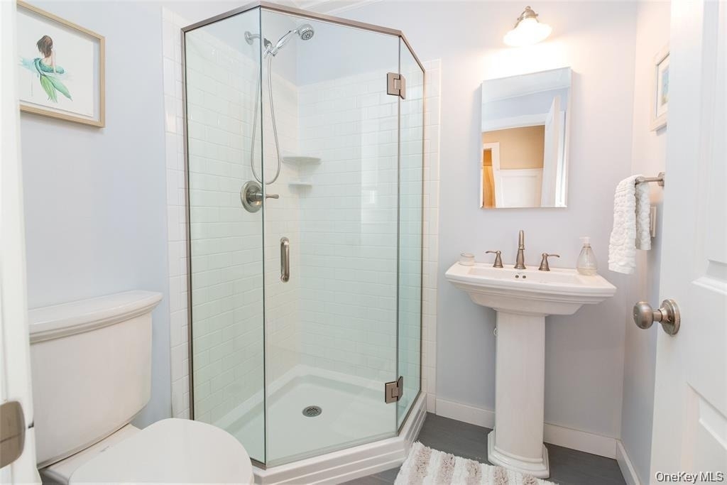 485 Hickory Avenue - Photo 7