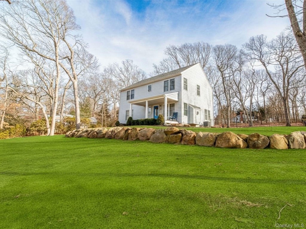 485 Hickory Avenue - Photo 4