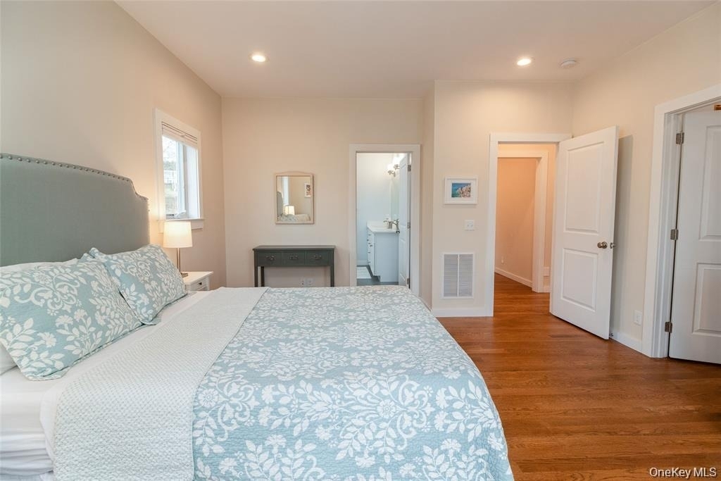 485 Hickory Avenue - Photo 11