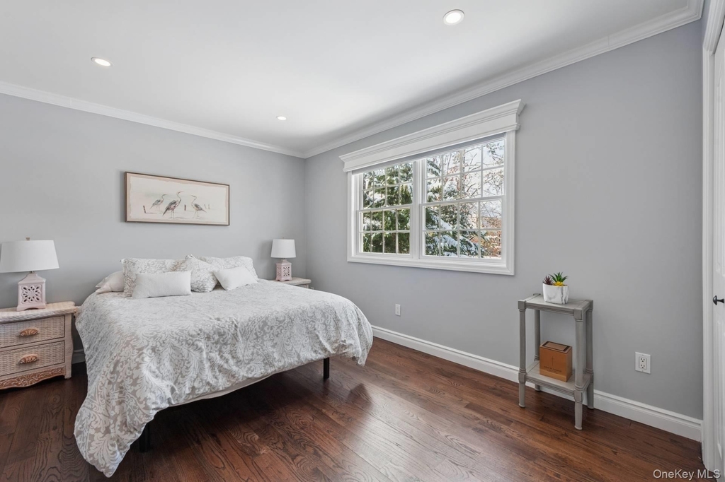 47 Bathing Beach Road - Photo 14